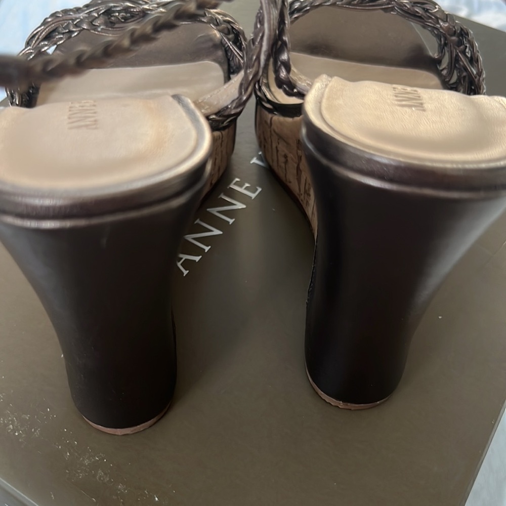 Anne Klein - Picture 4 of 8